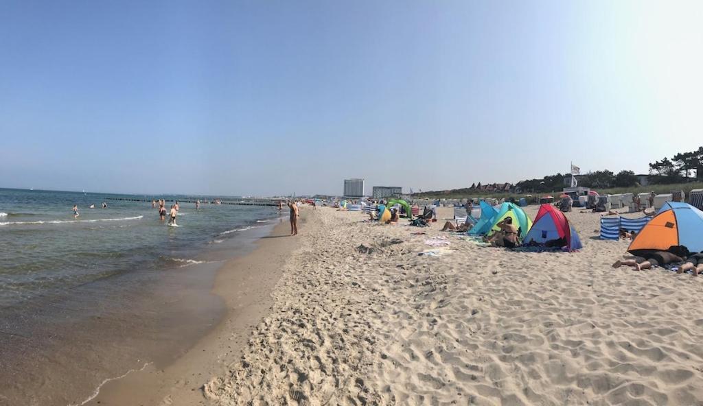 Exclusive Fewo In Warnemuende, 150M To The Beach, 2 Bathrooms, 2 Bedrooms, Sauna, Wifi And Much More. Rostock Bagian luar foto