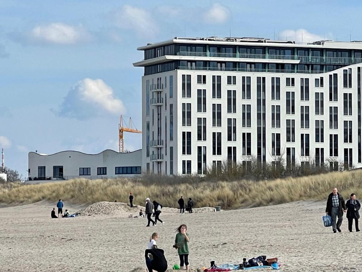 Exclusive Fewo In Warnemuende, 150M To The Beach, 2 Bathrooms, 2 Bedrooms, Sauna, Wifi And Much More. Rostock Bagian luar foto